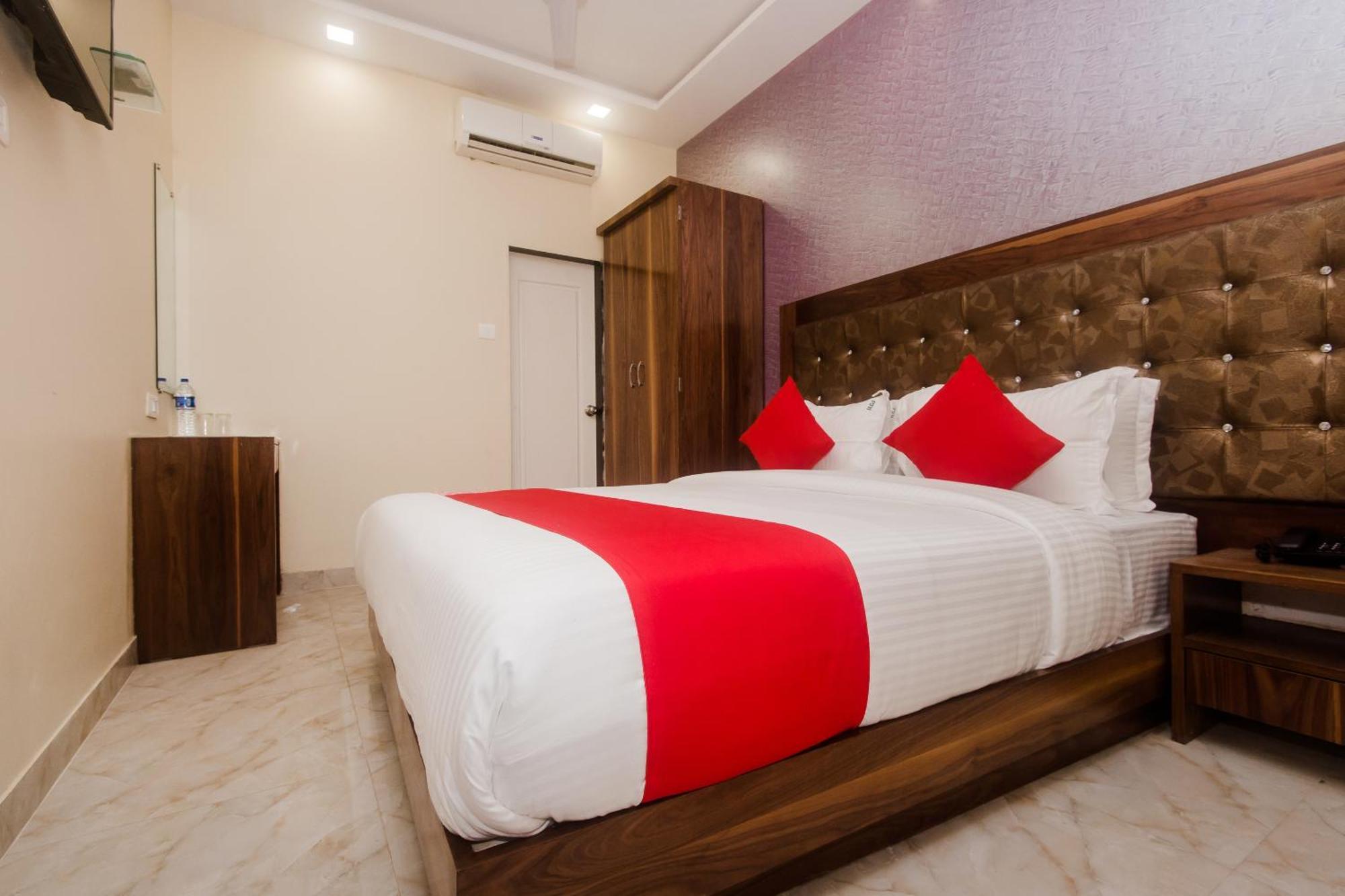 OYO 19156 Hotel Greenforest Mumbai  Buitenkant foto